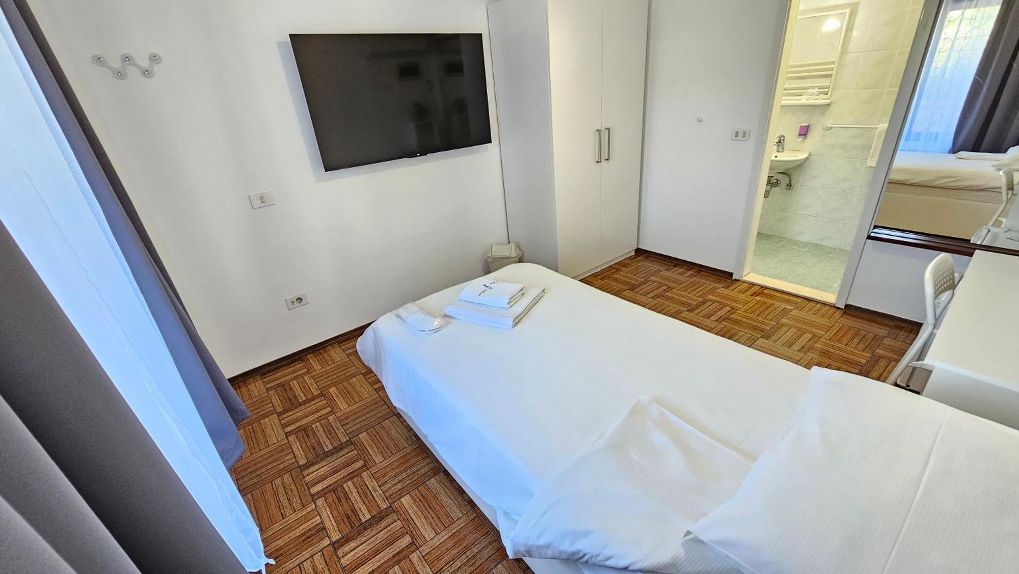 Rooms Koblar Portoroz Ngoại thất bức ảnh